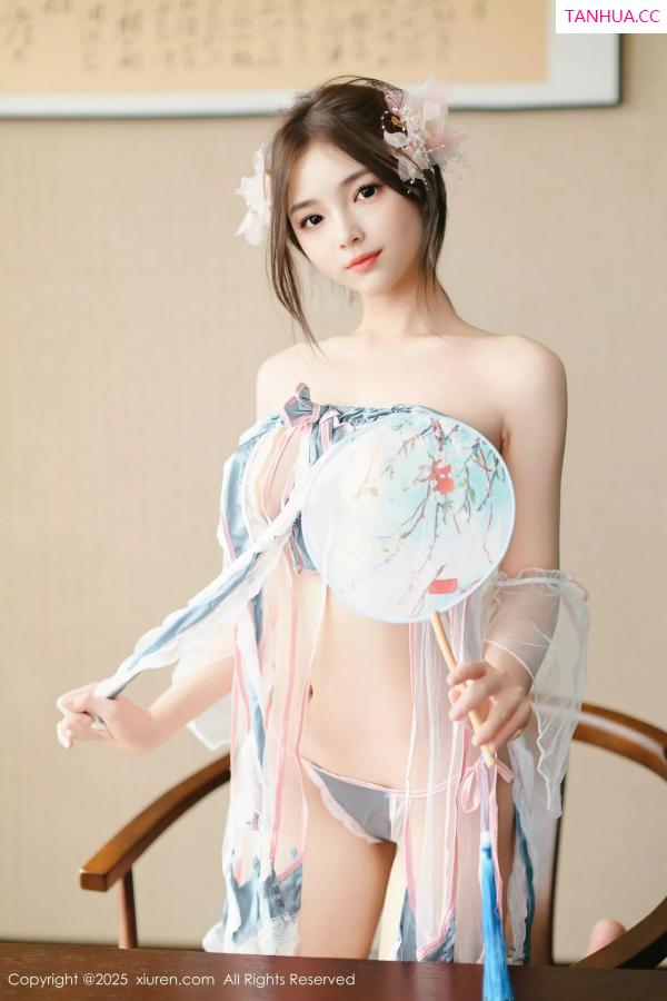  [XiuRen]高清写真图 2025.06.12 No.10401 苏软软 情趣古装第16张图片